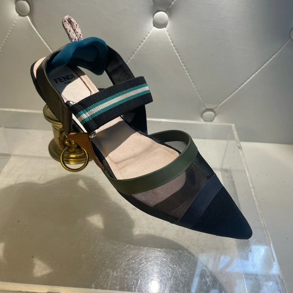 FENDI /shoes / FENDI / colibrí authentic sz 36.5 made in. Italy - Picture 4 of 16